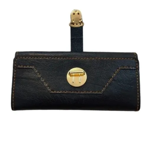ست هدیه کیف و کفش اسپرت زنانه و مردانه کتانی اسکچرز و کیف دوشی و کیف پول سه لت قفل دار