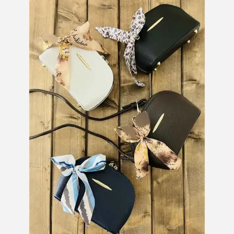 کیف اسپرت زنانه شرانگ وارداتی سایز 20 در 13 رنگ بندی متنوع